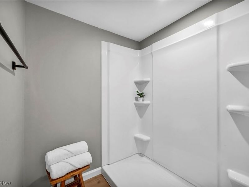 6108 Westerham Road, Mayfield Heights, OH 44124 Photo 36