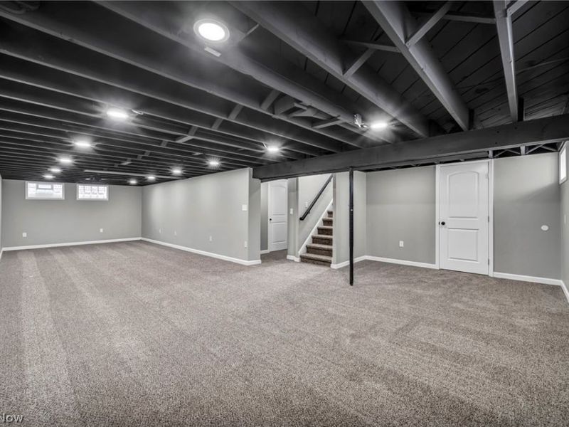 6108 Westerham Road, Mayfield Heights, OH 44124 Photo 38