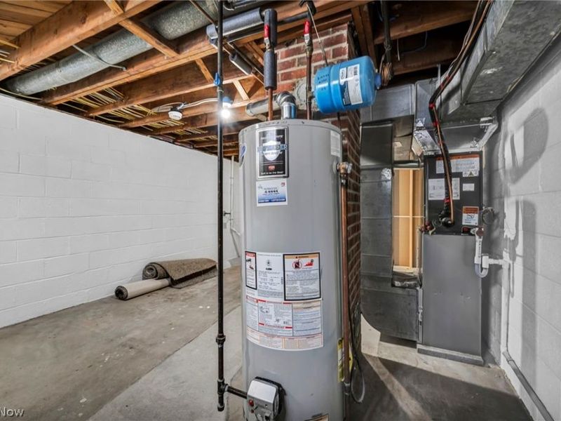 6108 Westerham Road, Mayfield Heights, OH 44124 Photo 42