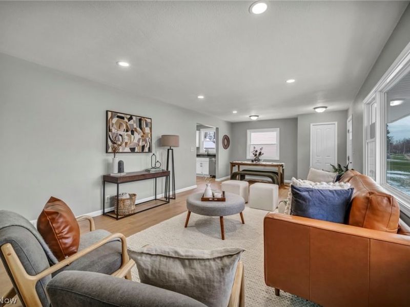 6108 Westerham Road, Mayfield Heights, OH 44124 Photo 6