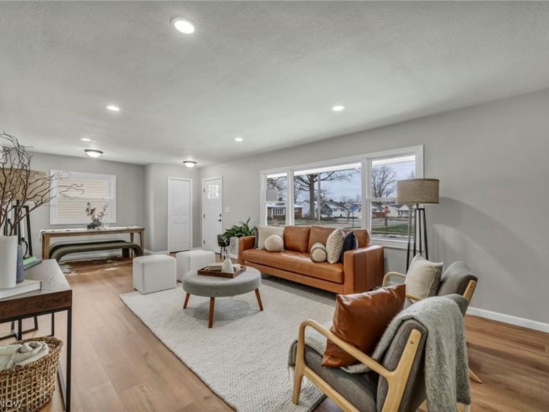 6108 Westerham Road, Mayfield Heights, OH 44124 Photo 7