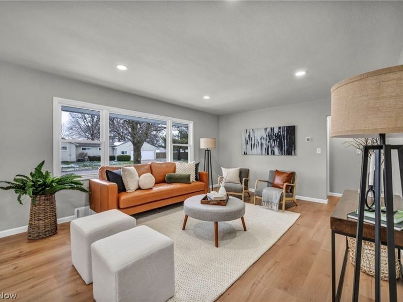 6108 Westerham Road, Mayfield Heights, OH 44124 Photo 8