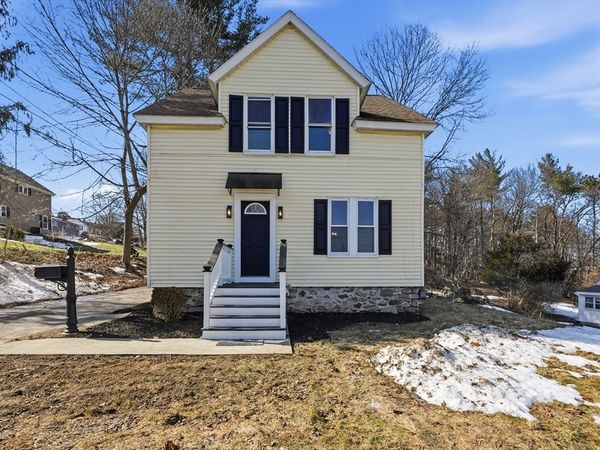 36 Central St, Auburn, MA 01501