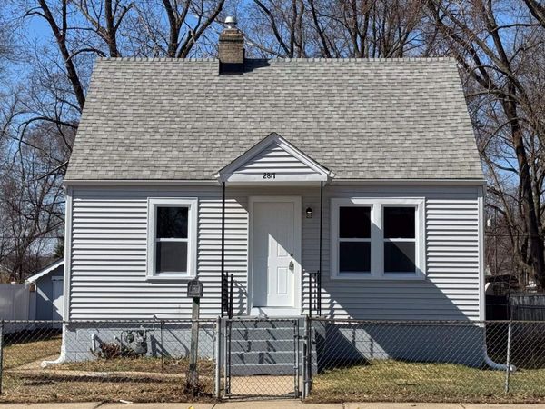 2817 9th Street, ROCKFORD, IL 61109