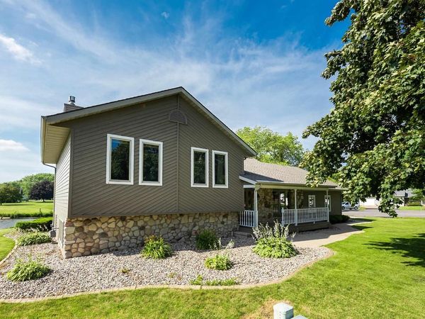 3129 HONEY CREEK COURT, Oshkosh, WI 54904