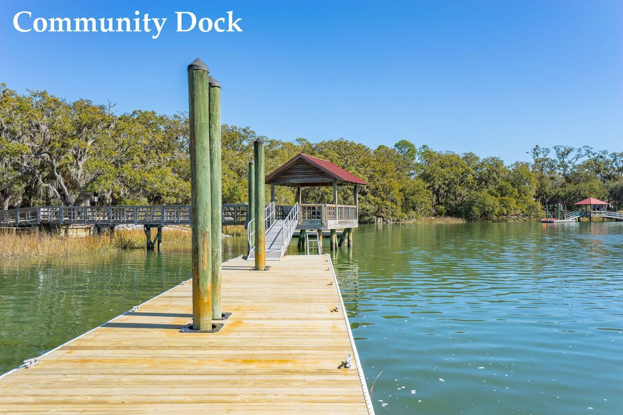 20 Claires Point Road Photo 9