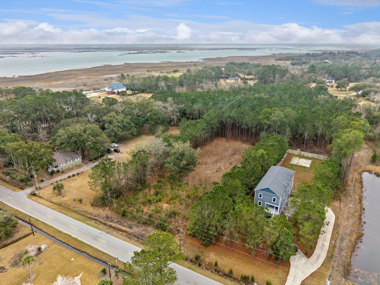 1593 Boston Grill Road Photo 5