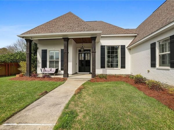172 COQUILLE Drive , Madisonville, LA 70447