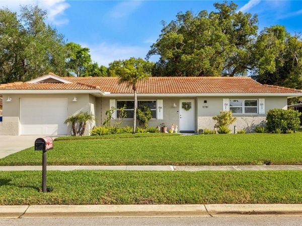 11781 68TH AVENUE, SEMINOLE, FL 33772