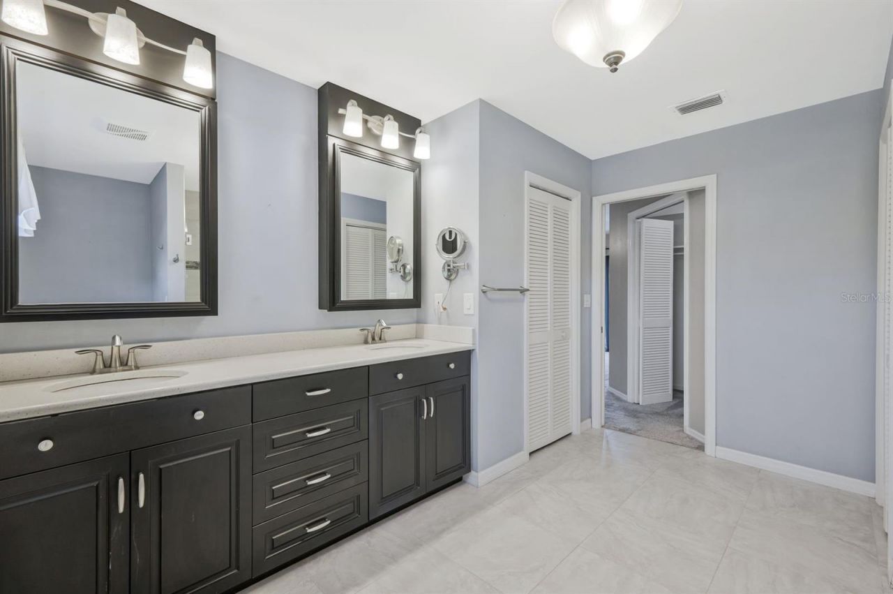 1904 SE 36th Terrace, Cape Coral, FL 33904 Photo