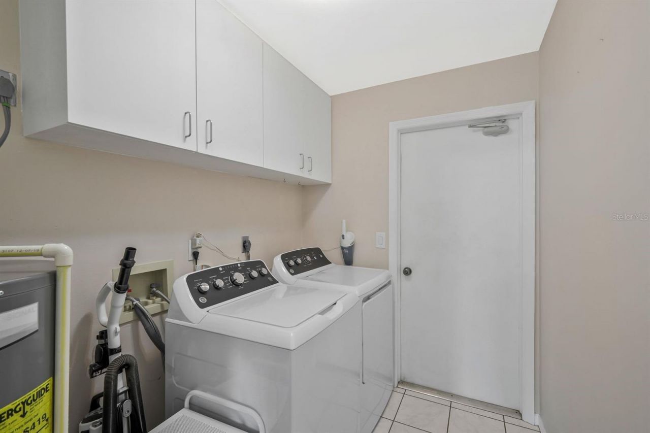 1904 SE 36th Terrace, Cape Coral, FL 33904 Photo