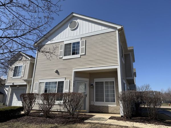 165 Braxton Lane, Unit 165, Aurora, IL 60504