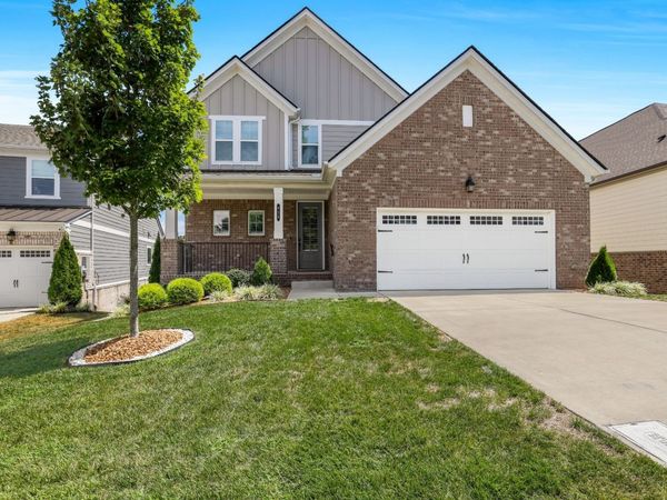 413 Meandering Way, White House, TN 37188