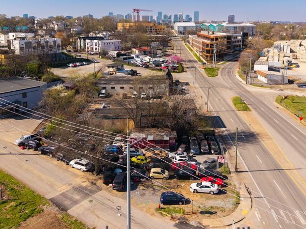 1805 Nolensville Rd , Nashville, TN 37210