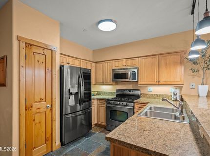 11420 Dolomite Way, Unit # 1, Truckee, CA 96161 Photo