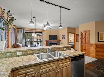 11420 Dolomite Way, Unit # 1, Truckee, CA 96161 Photo