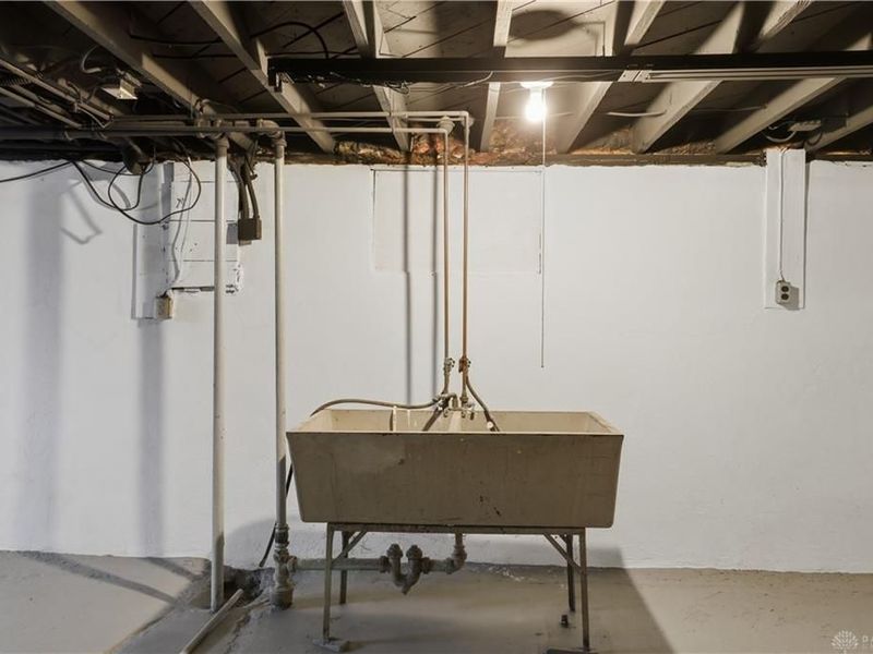 2225 Rosemont Blvd, Dayton, OH 45420 Photo 48