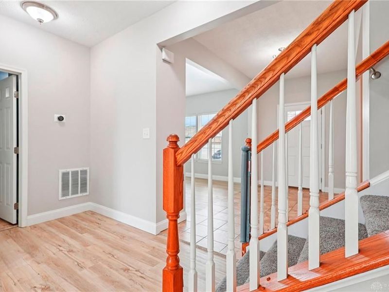 9452 Oak Brook Drive, Centerville, OH 45458 Photo 11