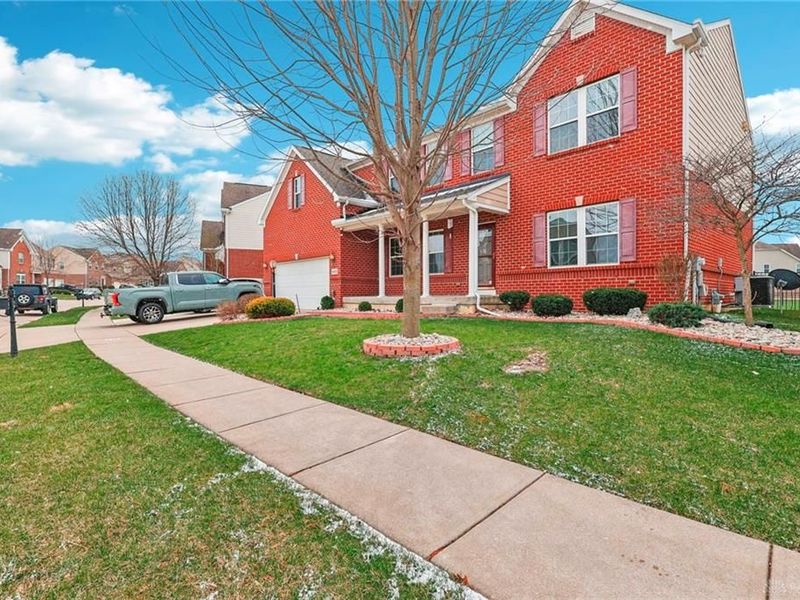 9452 Oak Brook Drive, Centerville, OH 45458 Photo 2