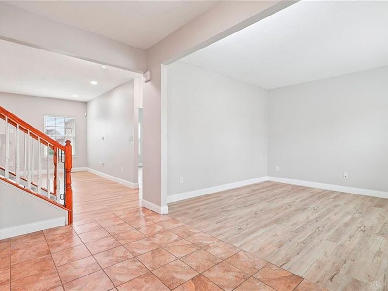 9452 Oak Brook Drive, Centerville, OH 45458 Photo 6