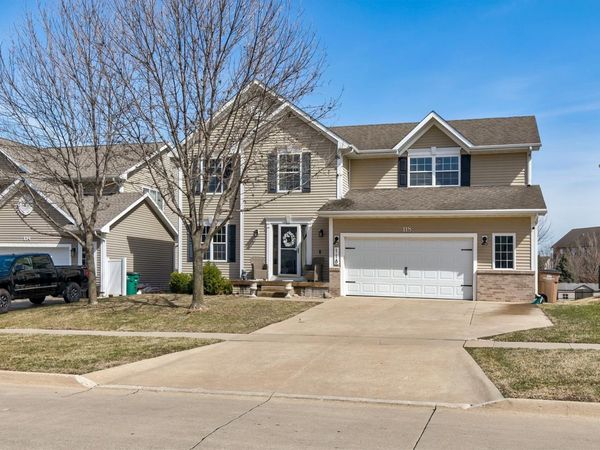 118 S 42nd Street, West Des Moines, IA 50265