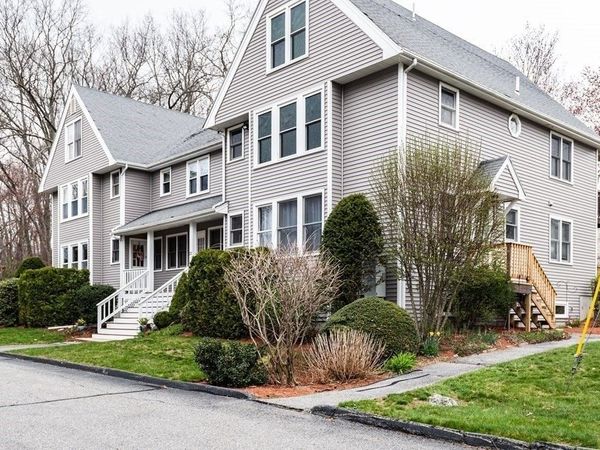 23 Stefaniak Ave, Unit 1, Webster, MA 01570