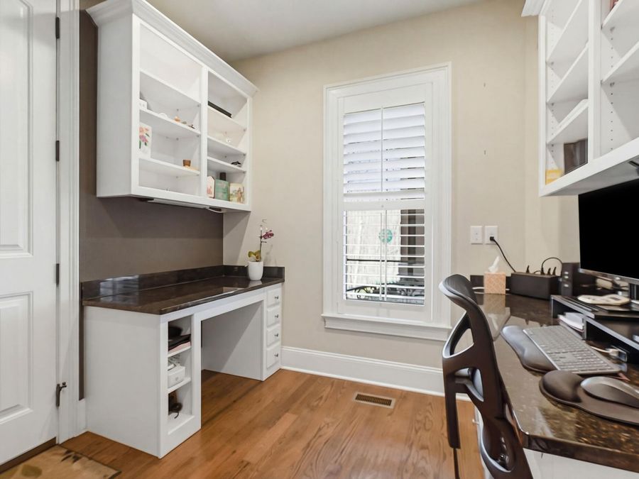 Property Image 32