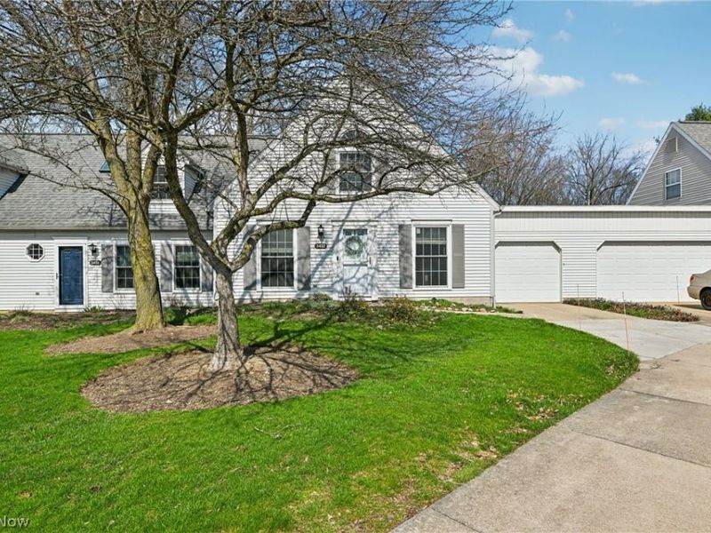 3432 Brookpoint Lane, Cuyahoga Falls, OH 44223 Photo 1