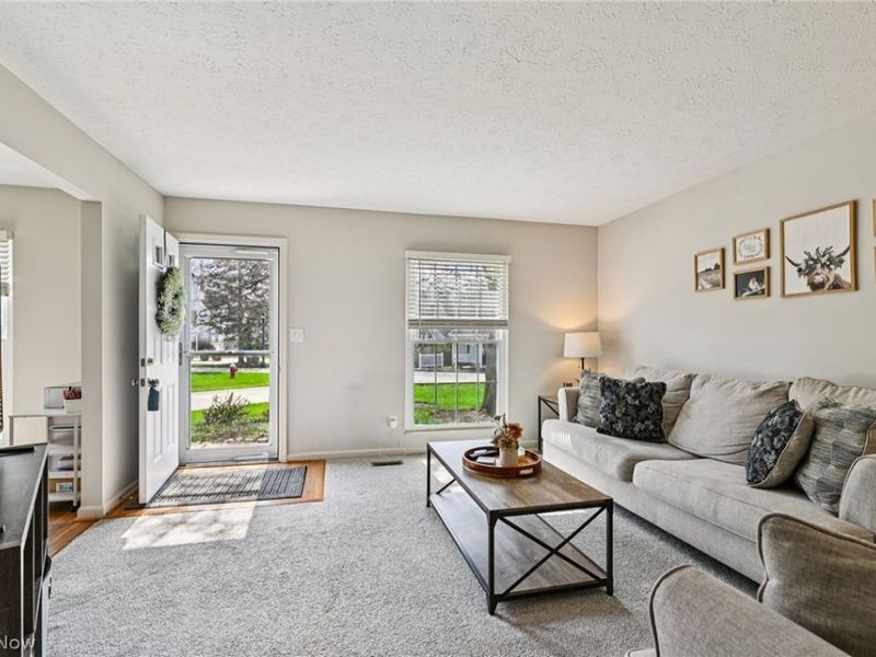 3432 Brookpoint Lane, Cuyahoga Falls, OH 44223 Photo 9