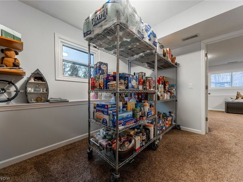 7791 Ridge Road, Parma, OH 44129 Photo 14