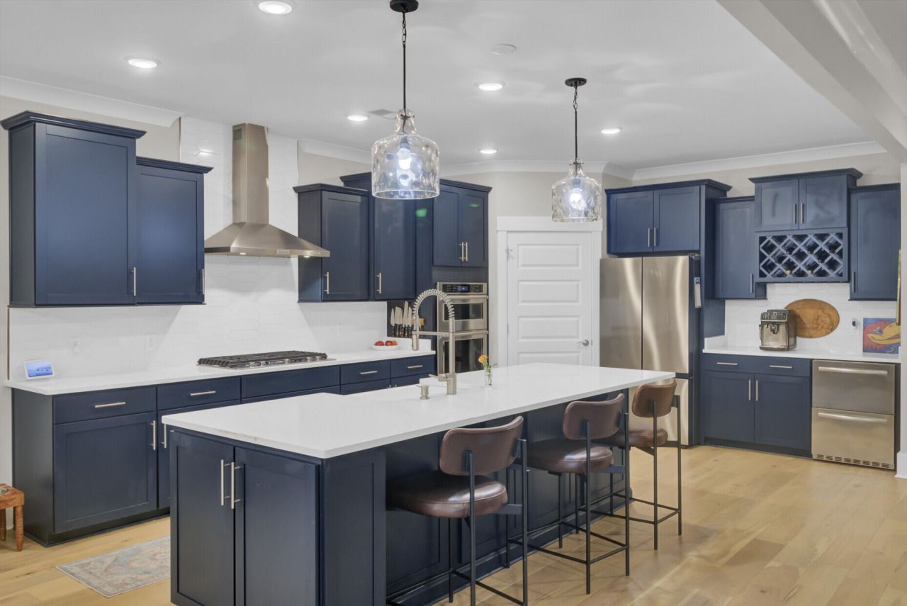 3154 Hugh Bennett Drive Photo 5