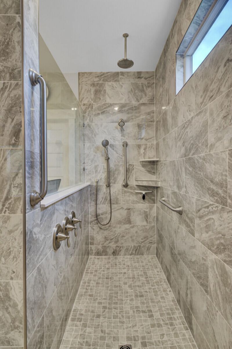 3154 Hugh Bennett Drive Photo 9