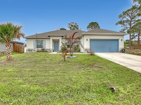 1373 Vandalia Avenue SE , Palm Bay, FL 32909