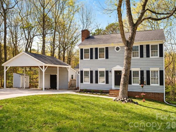 2724 Artesian Court, Charlotte, NC 28270