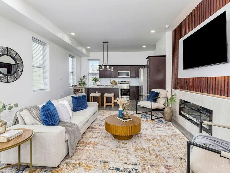 2143 Colerain Avenue, Cincinnati, OH 45214 Photo 2