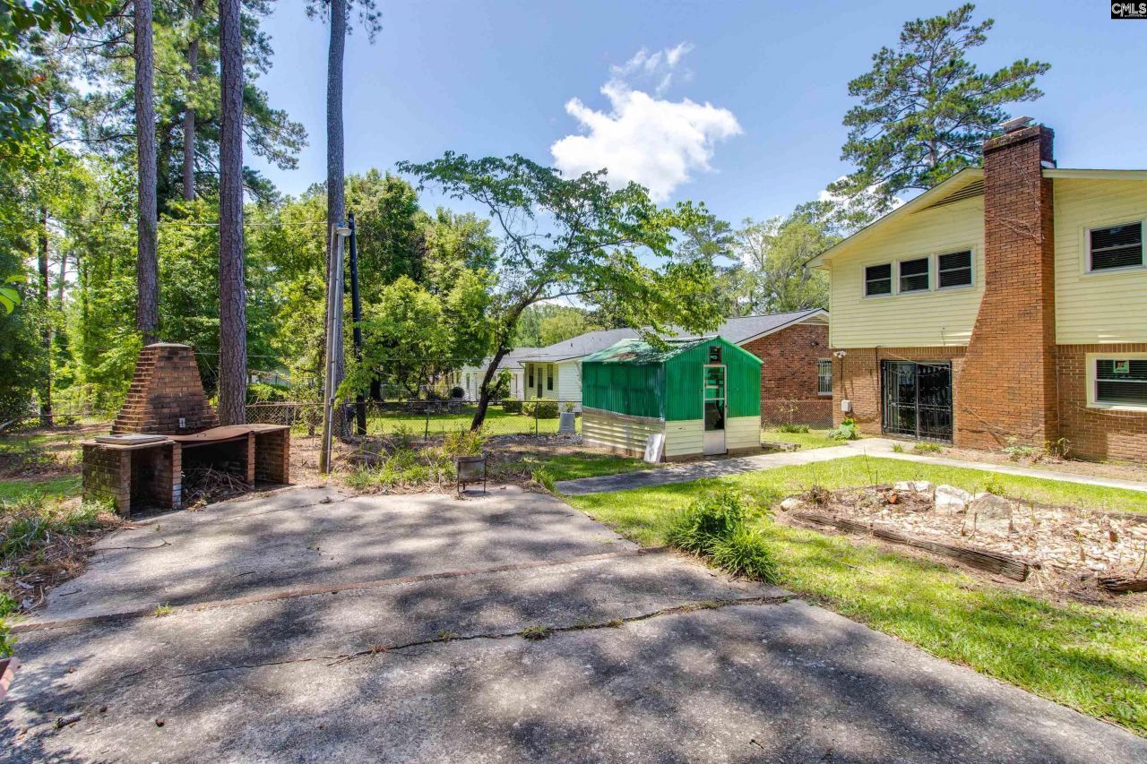 4214 Grand Street Photo 29