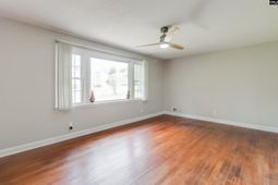 4214 Grand Street photo 4