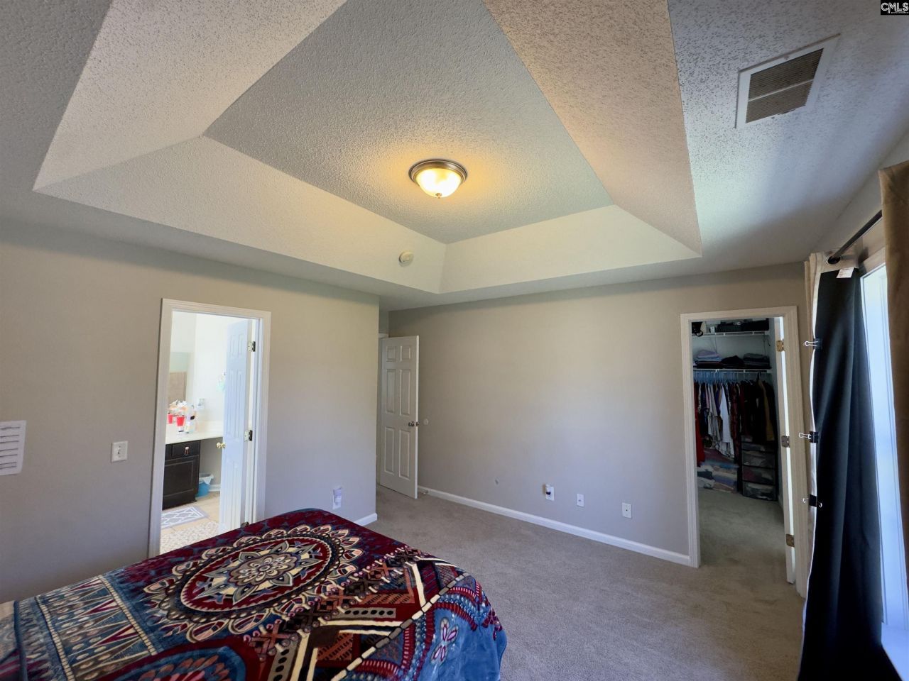 9194 Windsor Lake Boulevard Photo 18