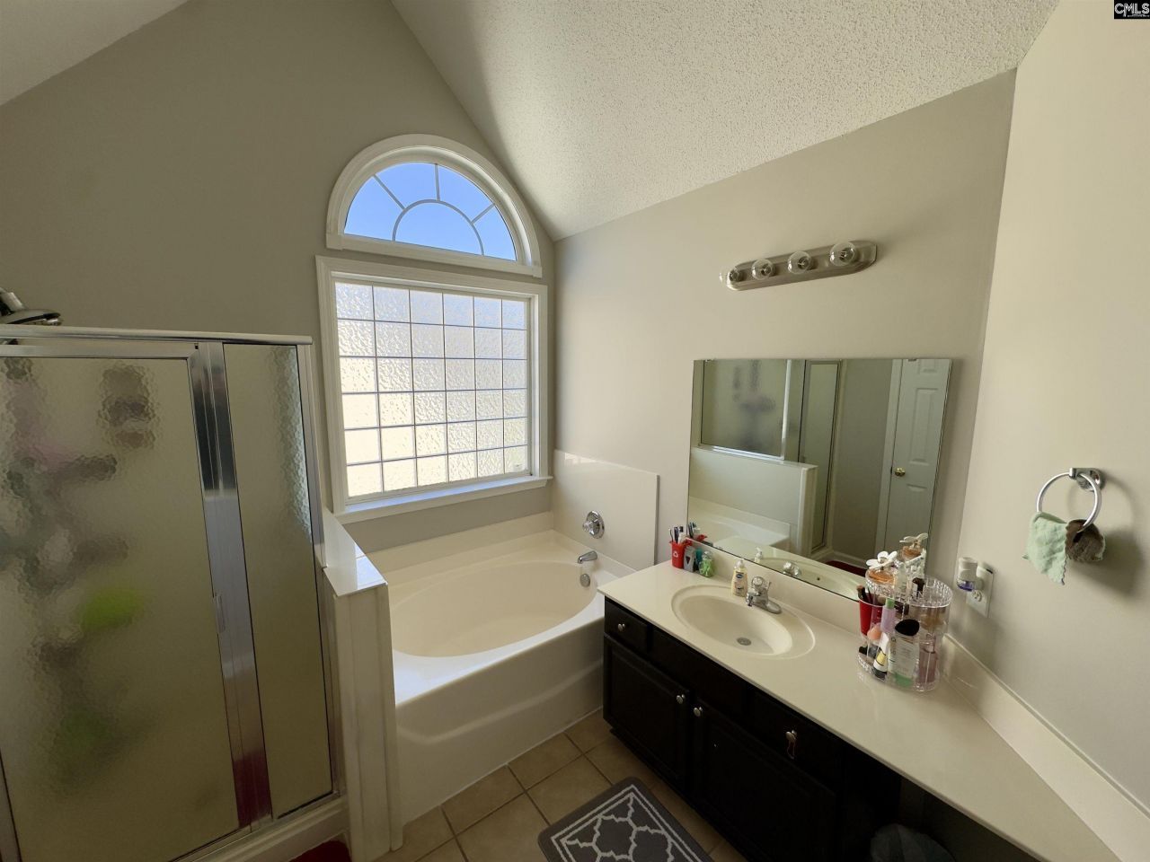 9194 Windsor Lake Boulevard Photo 20