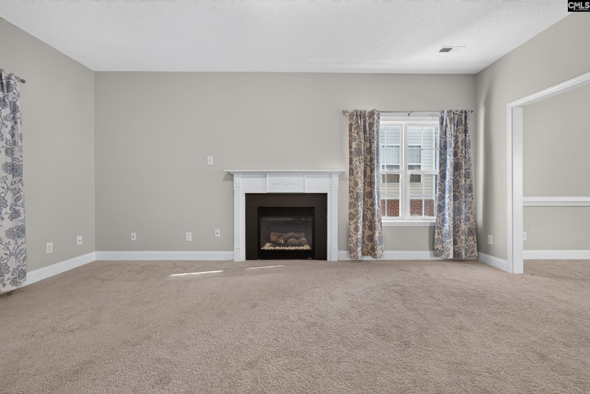 9194 Windsor Lake Boulevard Photo 21