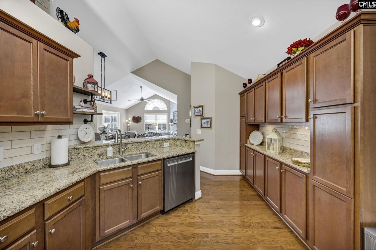 114 Peach Grove Circle Photo 18