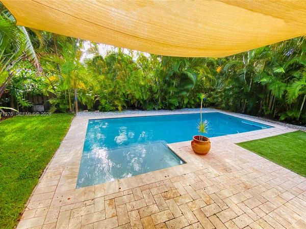 8959 Dickens Ave , Surfside, FL 33154