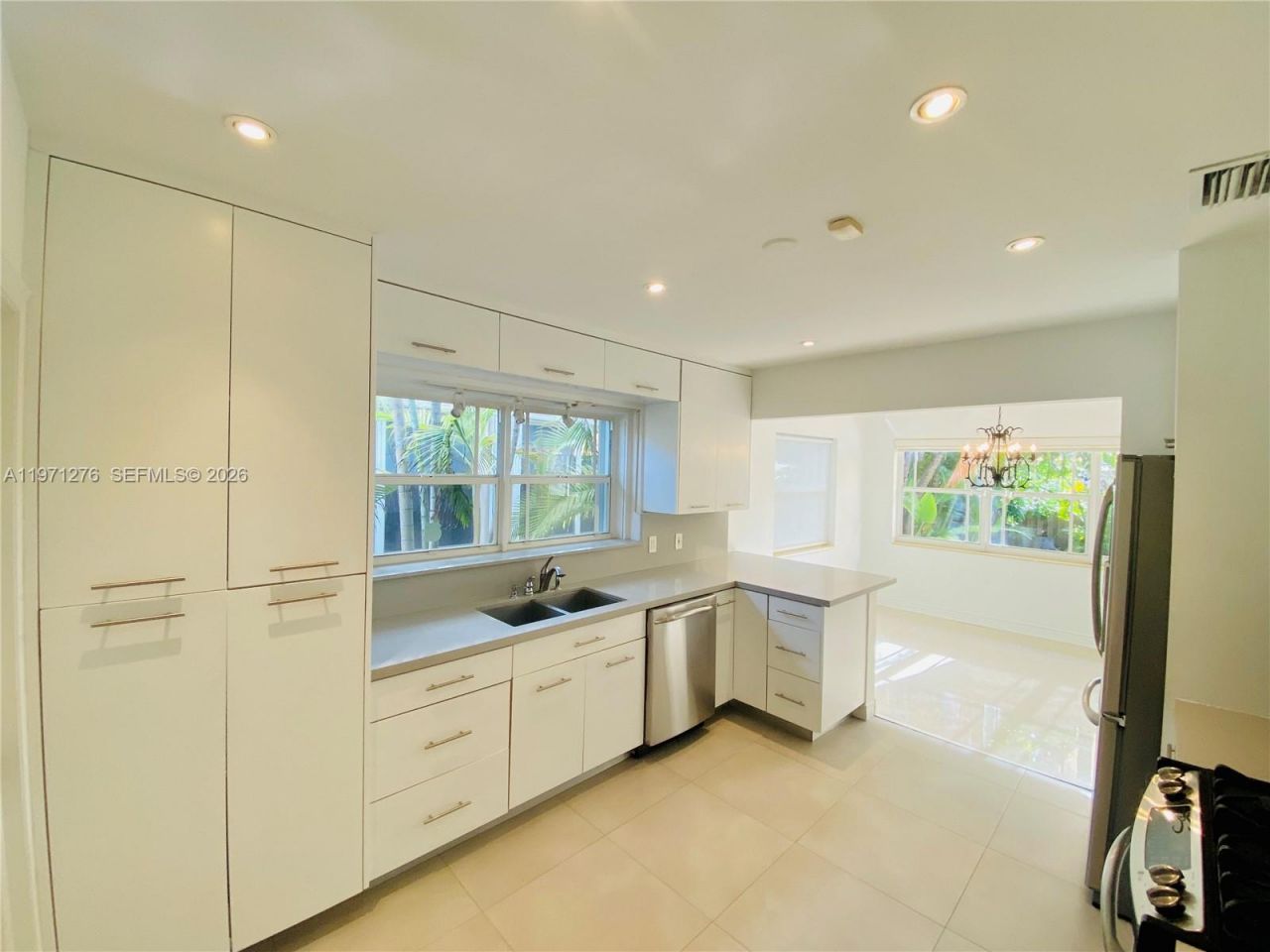 8959 Dickens Ave , Surfside, FL 33154 Photo