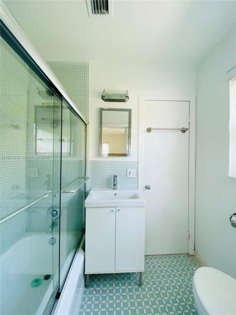 8959 Dickens Ave , Surfside, FL 33154 Photo