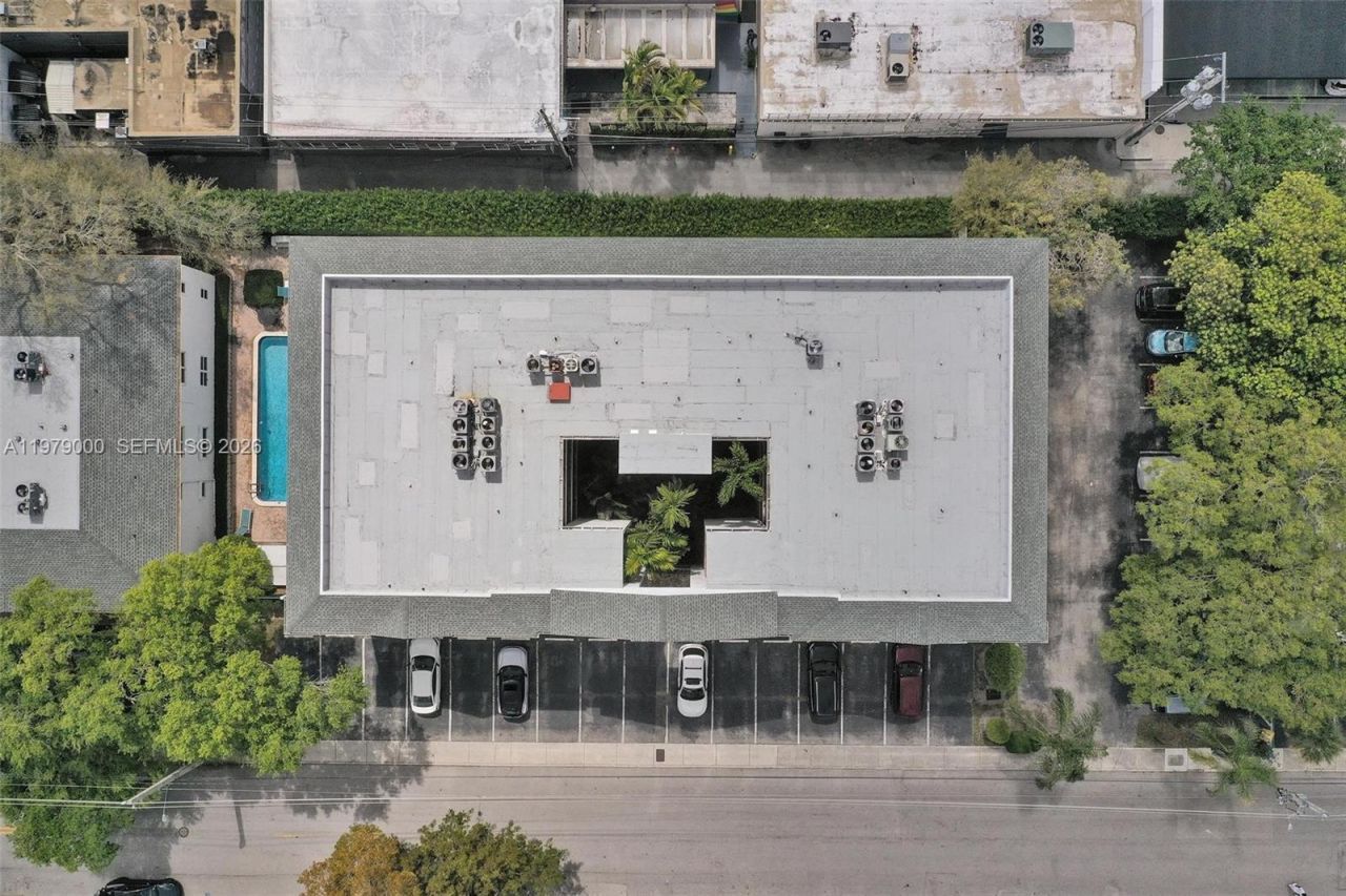 1212 SE 2nd Ct, Unit 301, Fort Lauderdale, FL 33301 Photo