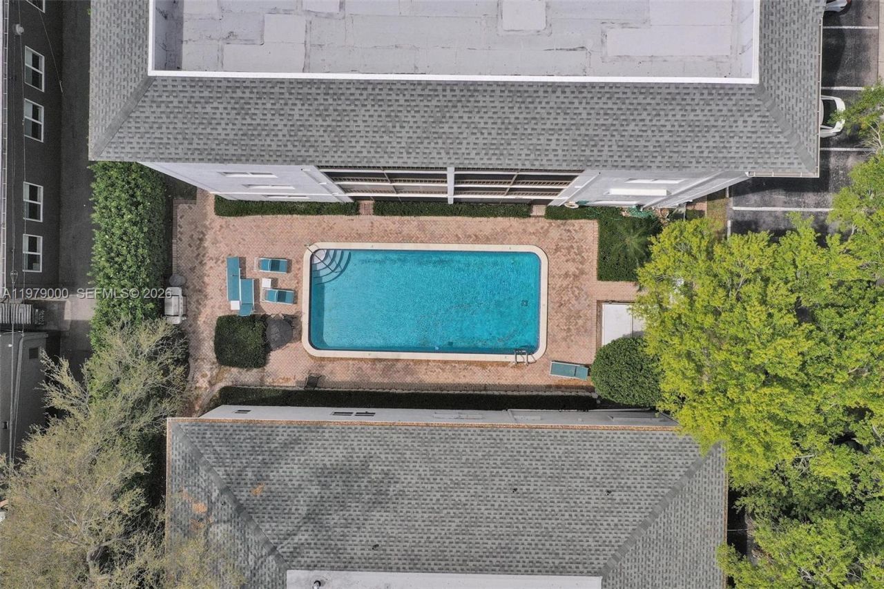 1212 SE 2nd Ct, Unit 301, Fort Lauderdale, FL 33301 Photo