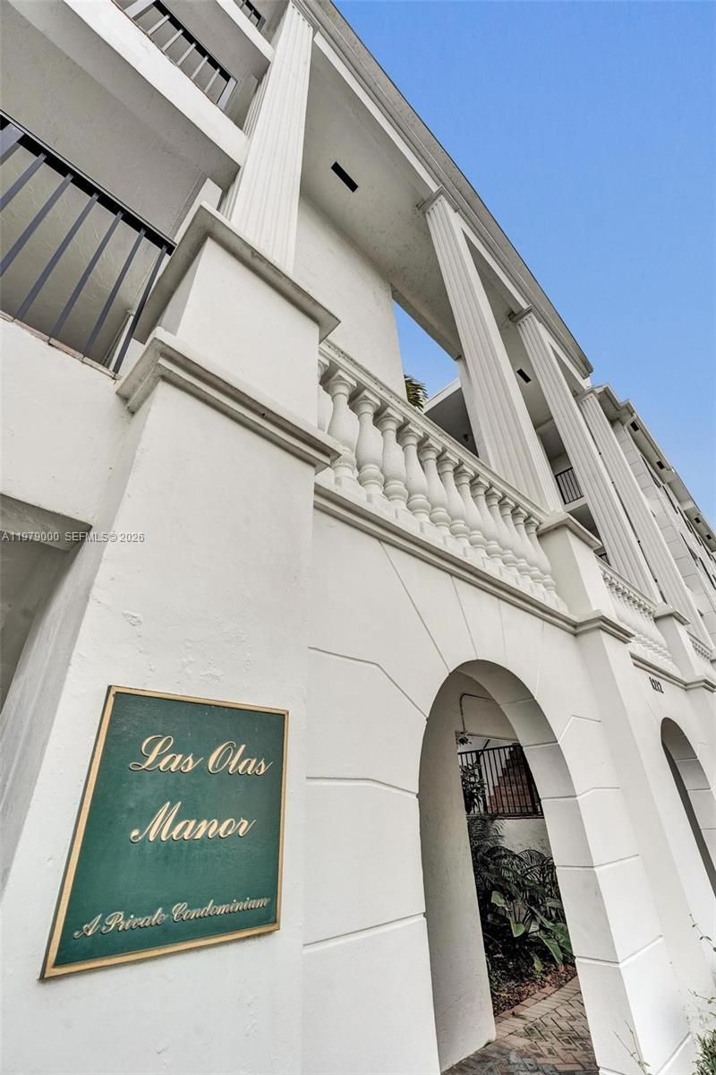 1212 SE 2nd Ct, Unit 301, Fort Lauderdale, FL 33301 Photo