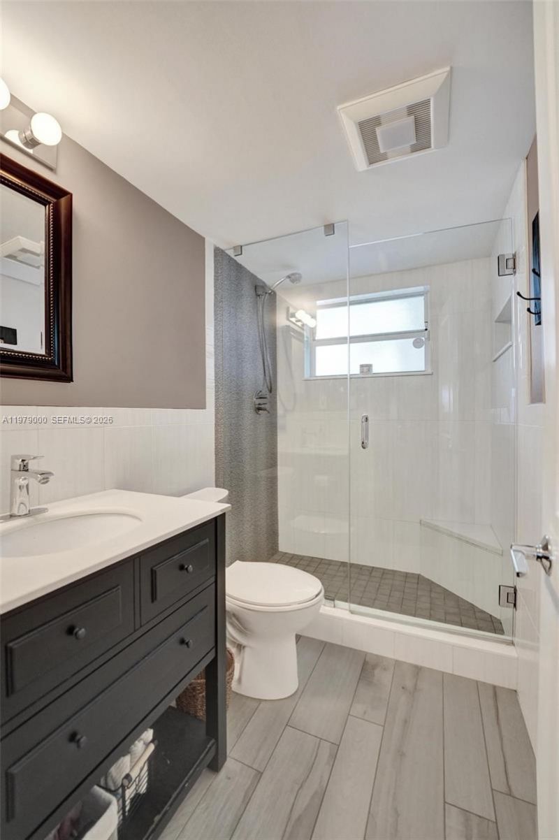 1212 SE 2nd Ct, Unit 301, Fort Lauderdale, FL 33301 Photo