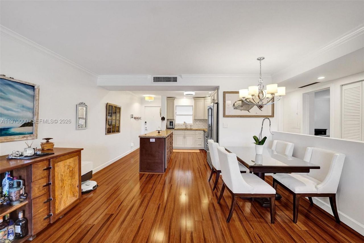 1212 SE 2nd Ct, Unit 301, Fort Lauderdale, FL 33301 Photo