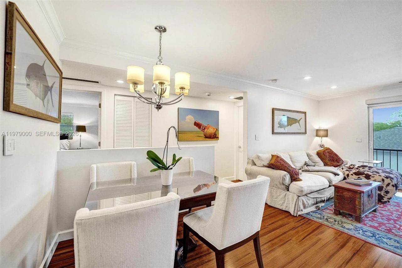 1212 SE 2nd Ct, Unit 301, Fort Lauderdale, FL 33301 Photo